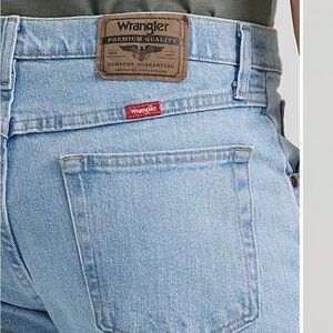 Wrangler Blue Relaxed Fit Jeans